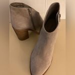 Jeffrey Campbell  women beige suede Chelsea Kamet 2 heel boots size 9.5 Photo 8