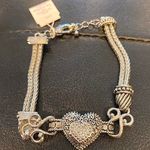 Lia Sophia  bracelet Photo 0