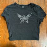 SheIn Black Graphic Crop T-Shirt with Bedazzled Butterfly Design Photo 0