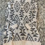 Pink republic  Cream and Gray Patterned Cardigan Photo 3