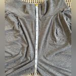 Vuori  Lux At Ease High Rise Cropped Pants Large workout yoga athleisure Photo 9