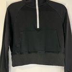 Women black cropped half zip sweater with pocket Photo 0