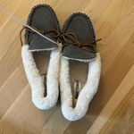 Minnetonka  NWOT Jessica Trapper Moccasin Slipper Suede Dark Gray Women's Sz 11M Photo 1