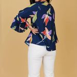 CROSBY by Mollie Burch NWOT  Laura Top Blue Lily L Photo 1