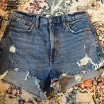 Abercrombie & Fitch Abercrombie Mom denim shorts  Photo 0