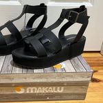 Makalu Black  Sandals Photo 0