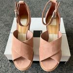 Dolce Vita urbane wedge sandals Photo 3