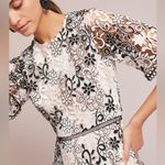 Shoshanna ANTHROPOLOGIE  FLUTTER-SLEEVE DRESS- SIZE 2 nude black white Photo 2