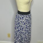 LuLaRoe Jill Skirt- Blue Daisy Design Photo 2