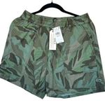 Sanctuary Santuary Green Camo Shorts Size 27 Photo 0