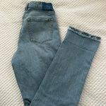 Abercrombie & Fitch Mid Rise ‘90s Straight Jean Curve Love Photo 0