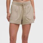 Lululemon  Dance Studio High-Rise Short 3.5" Sheer Oak Size 6 Photo 0
