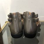 Comfort view beaded silver sandals size 8 Photo 6