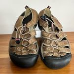 Keen  Newport H2 Leather Closed Toe Sandals Shoes Women’s Size 11 Brown & Pink Photo 2