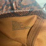 SHOEDAZZLE Women’s Knee Boots Reena Snake Design Beown Size 8 Zipper Closure NEW Brown Photo 3