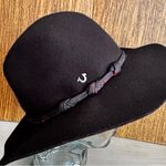 True Religion  Womens Wool Black Wide Brim Fedora Homburg Hat‎ Classic Chic 22” Photo 1