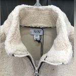 NWT Myra Bag White Sherpa Fleece Vest size M Size M Photo 3