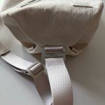 Lululemon Fast Track Bag 2.0 9L — Light Ivory — Retail $88 Photo 3