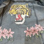 Torrid Premium Denim Jacket with Tiger and Floral Embroidery EUC Photo 6
