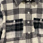American Eagle Plaid Crop Flannel Photo 2