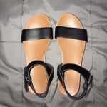 Universal Threads Black Sandles Photo 0