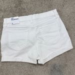 Old Navy new NWOT  8 Boyfriend distressed cuffed jean denim shorts SH 3062 Photo 4