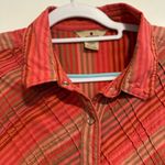 Woolrich  Women’s Petite XL Pink Red Striped Pleated Button Down Shirt. Photo 8