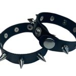 2 pcs Gothic small Spike faux leather punk bracelet emo Black Photo 2