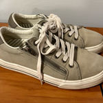 Täōs Z Soul Lace Up Zip Up Comfort Fashion Sneaker Green Tan Neutral Canvas 8 Photo 0