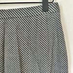 Oscar de la Renta  Gray Striped Skirt - Size 10 Photo 4