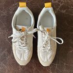 Oncept Women's Toronto Travelist F25 Wheat Sneakers White Size 8 Photo 1