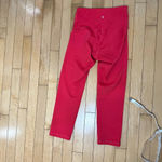 Old Navy ELEVATE Perforated Detail Go-Dry Coral Pink Orange Leggings size XS Photo 5