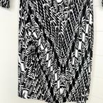 Calvin Klein  Ruched 3/4 Sleeve Dress Knee Length Geometric Black White Size 8 Photo 3