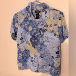 Liz Claiborne Vintage Crazy Horse () Blue Floral Button-Up Shirt Photo 0