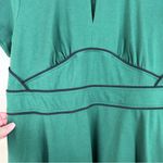 Eshakti  Custom Green with Black Trim Short Sleeve Knee Length Dress Large Photo 3