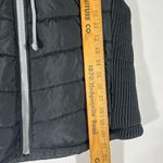 City Streets PUFFER VEST W/HOOD POCKETS ZIP CLOSE WOMEN XL BLACK/GRAY PREOWNED Photo 9