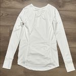Athleta Pacifica Contoured 1/2 Zip Long Sleeve Thumbhole Pocket White Top Small Photo 7
