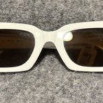 illesteva  White Rectangular Sunglasses Photo 0