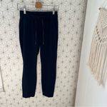 Lululemon On The Fly Pant *Woven 28"
True Navy Photo 3