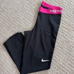 Nike  PRO Cropped Leggings Black Dri-Fit Women’s Capri Medium Photo 0