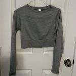 Amazon Cropped Long Sleeve Workout Top Photo 0