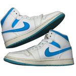 Nike  Women’s Size 7 White Powder Blue Air Jordan 1 Mid Sneakers BQ6472-114 Photo 7