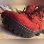 Rouge size 6 red velvet side zip lace front lug sole comfy ankle boots EUC Photo 4
