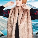 BCBGeneration NEW  Open-Front Faux Fur Vest Cabincore Holiday Winter Travel L Photo 0