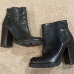 Schutz  NANDY NWOB Sz 9.5 lug sole Black Chunky Heeled Boots Photo 0