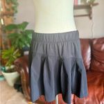 Kyodan Women’s Size Large  Black Asymmetrical Pleated Skort Photo 5