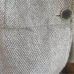 Kensie Asymmetrical Collar
Herringbone Jacket Oatmeal Color
Women's Size Small Photo 7