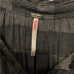 Free People  Plaid Gray Top Shirt
Button down W/Pockets Oversized
Sz medium Photo 2