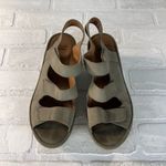 Clarks Sandals Womens 7.5 Gray Sage Reedly Juno Wedge Nubuck Strappy Open Toe Photo 6