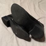 Clarks  Women's Maye Grace Fashion Boot Black Leather Sz 11 B36 Photo 8